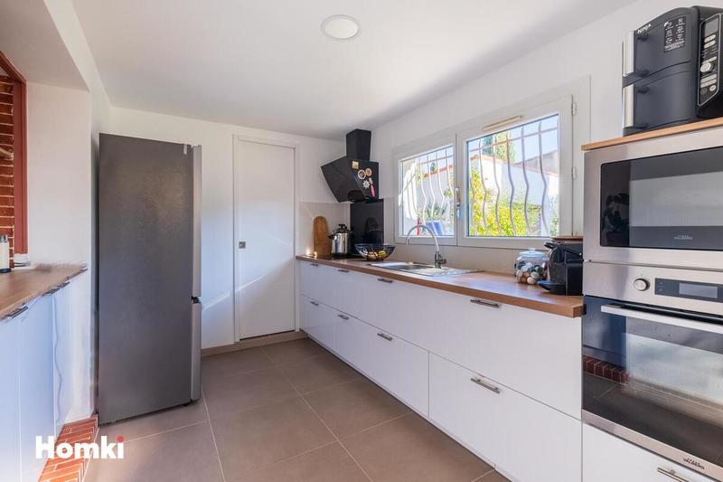 Maison - 200 m² - 5 pièces