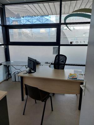 Bureau - 63 m² - 5 pièces
