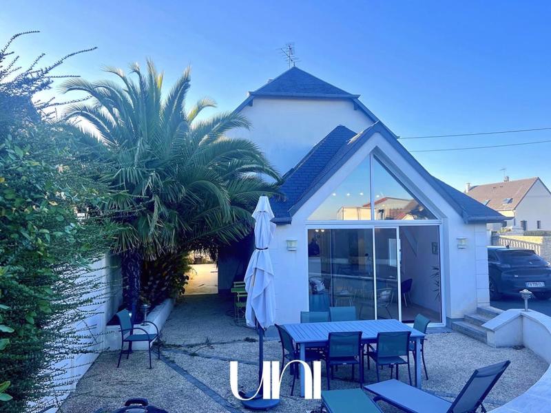 Maison - 158 m² - 7 pièces