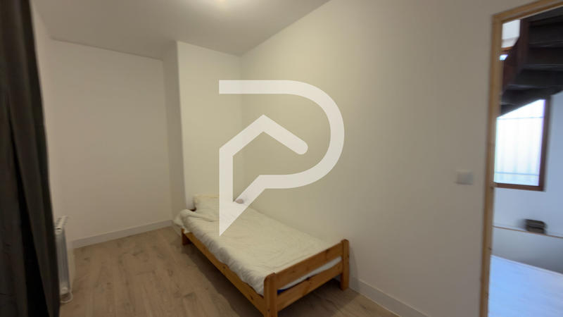 Maison - 83 m² - 5 pièces