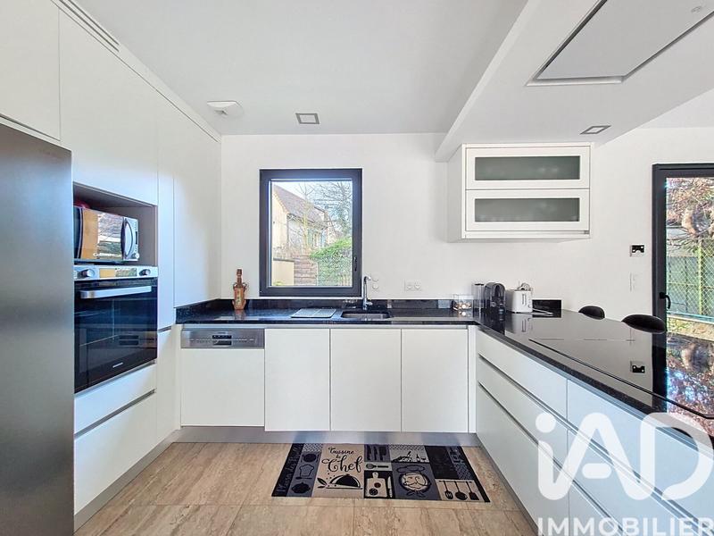 Maison de maîtres - 145 m² - 6 pièces