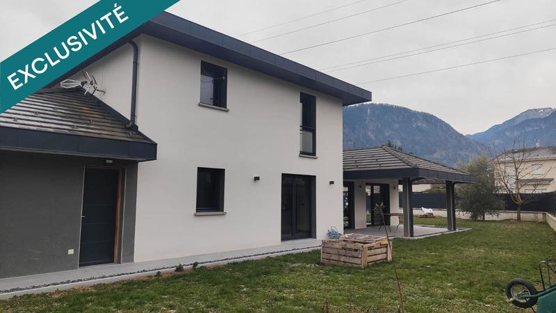 Maison - 165 m² - 6 pièces