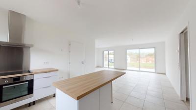 Maison - 89 m² - 5 pièces