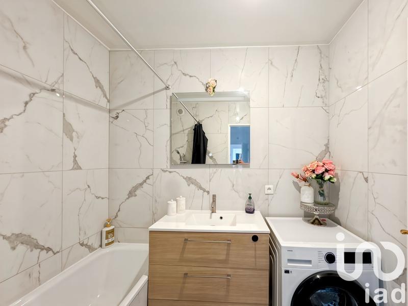 Appartement - 96 m² - 5 pièces