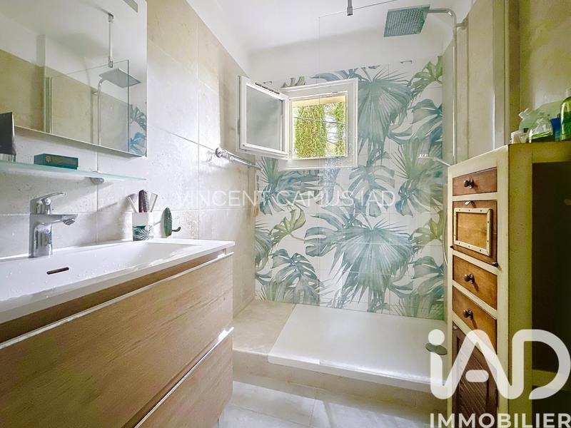 Appartement - 75 m² - 4 pièces