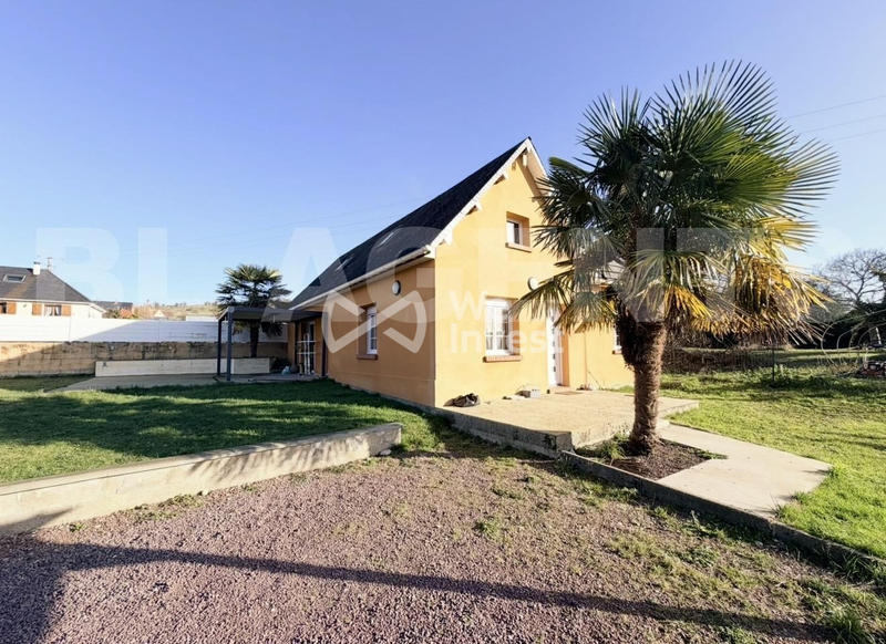 Maison - 110 m² - 5 pièces