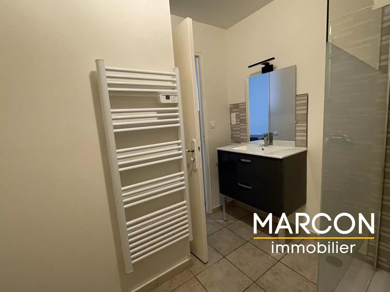 Studio - 29 m² - 1 pièce