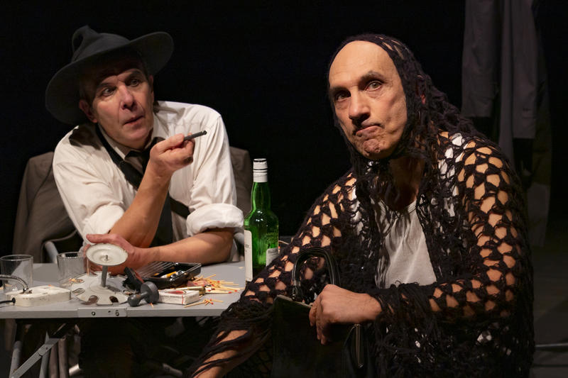 Spectacle Polar Mohican Dance