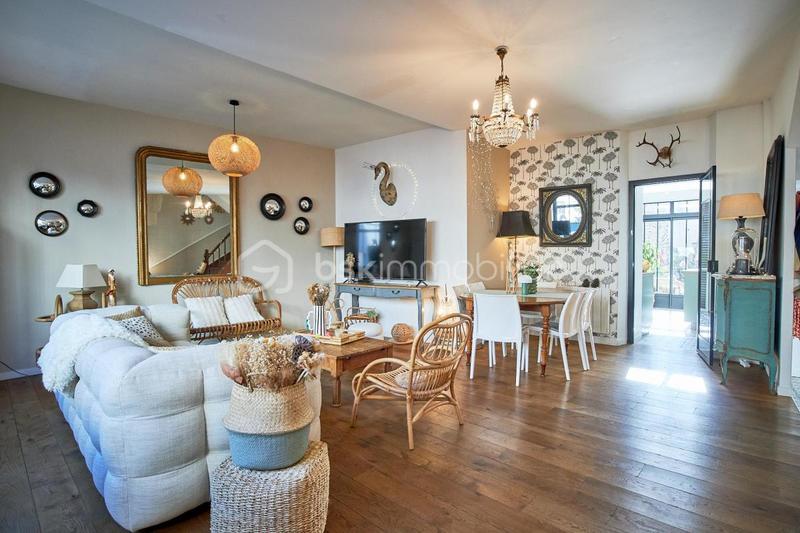 Maison en pierre - 120 m² - 6 pièces