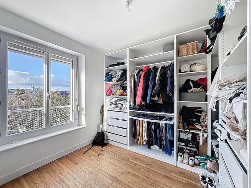 Maison - 94 m² - 5 pièces