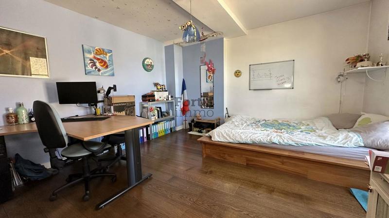 Corps de ferme - 407 m² - 11 pièces