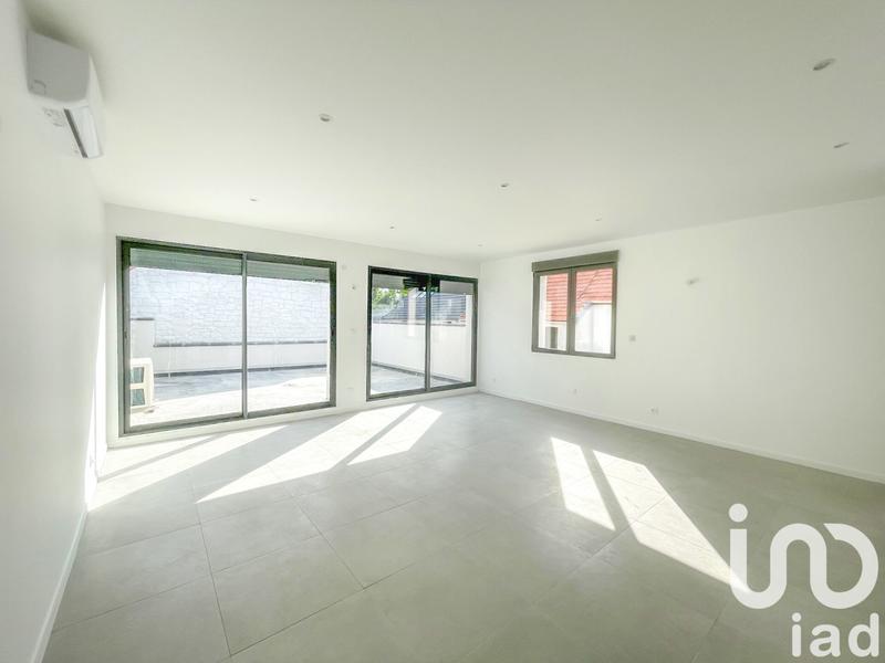 Maison - 102 m² - 4 pièces