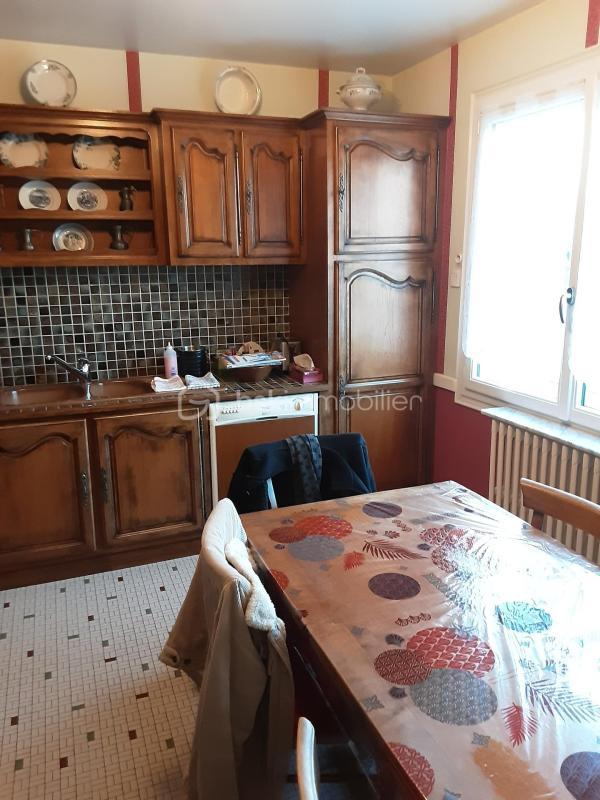 Maison traditionnelle - 124 m² - 7 pièces