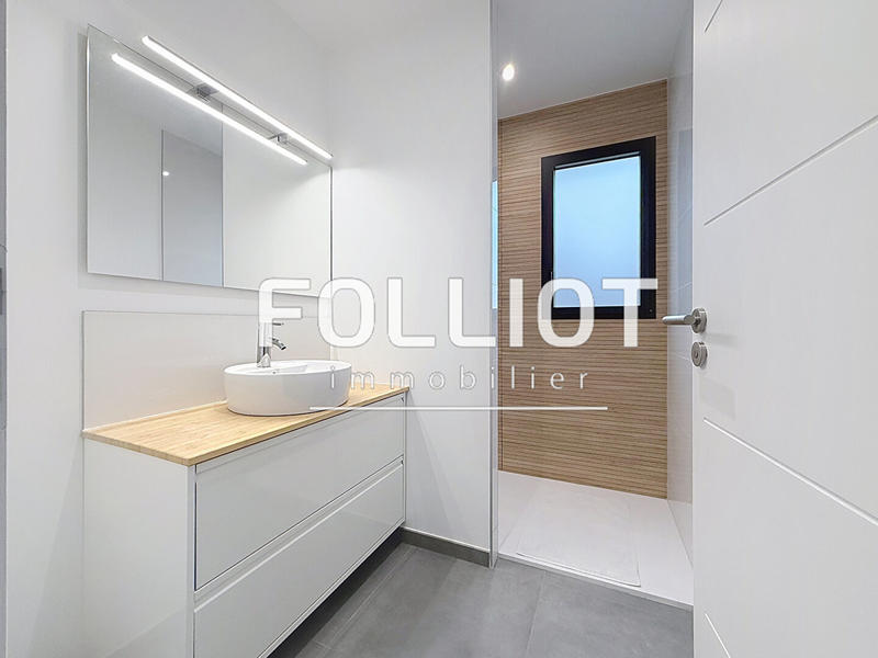 Maison - 99 m² - 4 pièces