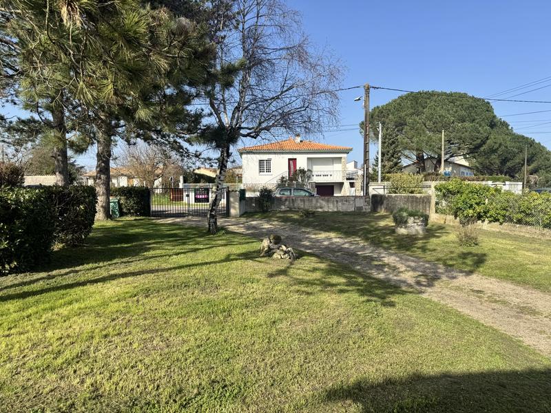 Maison traditionnelle - 154 m² - 6 pièces