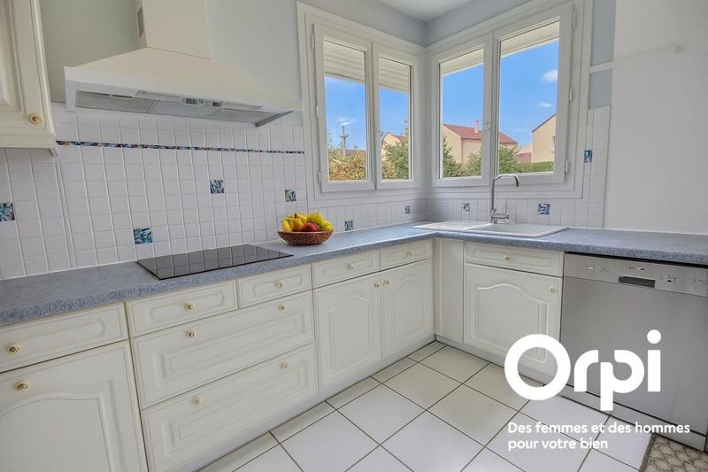 Maison - 88 m² - 5 pièces