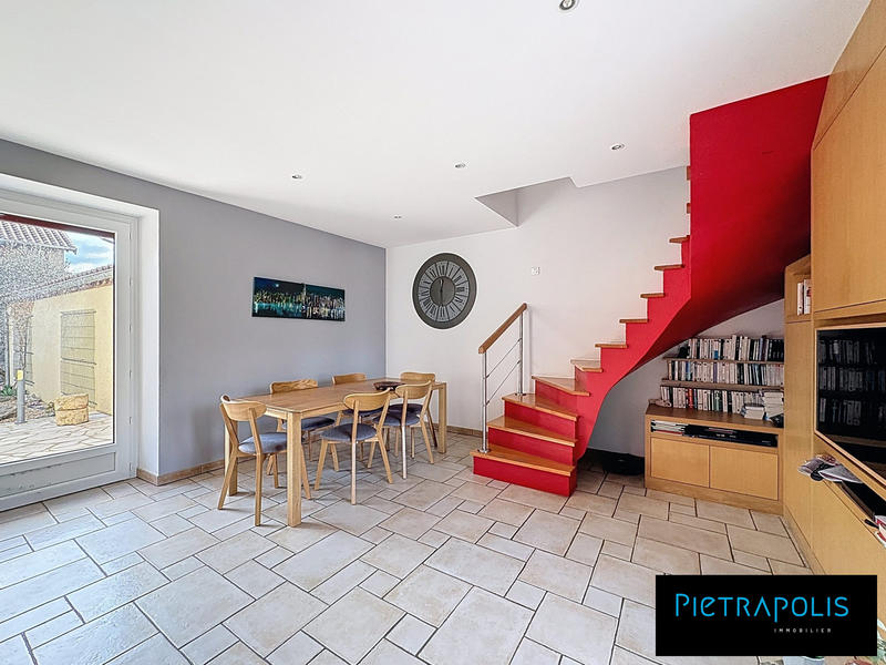 Maison - 147 m² - 5 pièces