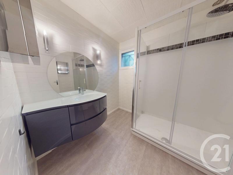 Maison - 123 m² - 5 pièces