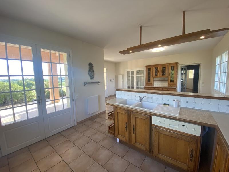 Maison - 162 m² - 5 pièces