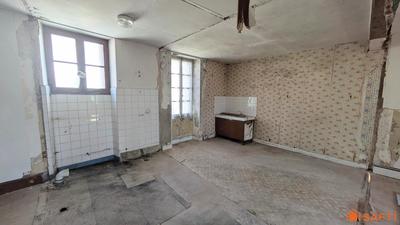 Maison - 120 m² - 2 pièces