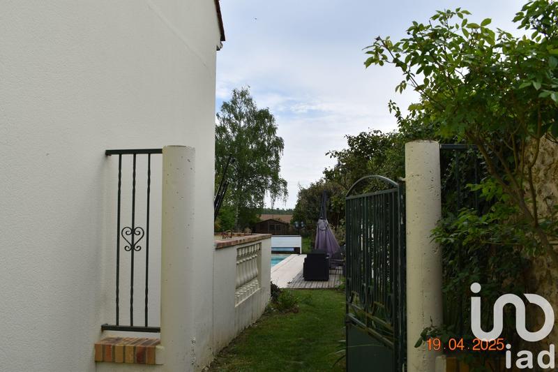 Maison - 195 m² - 7 pièces