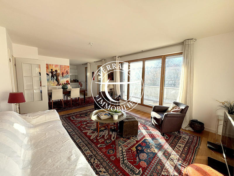 Appartement - 87 m² - 4 pièces