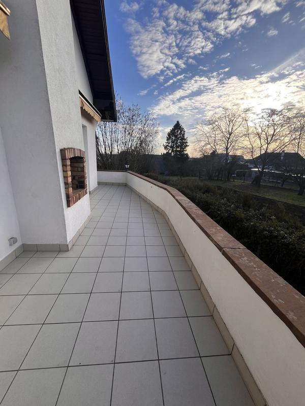 Maison - 170 m² - 6 pièces