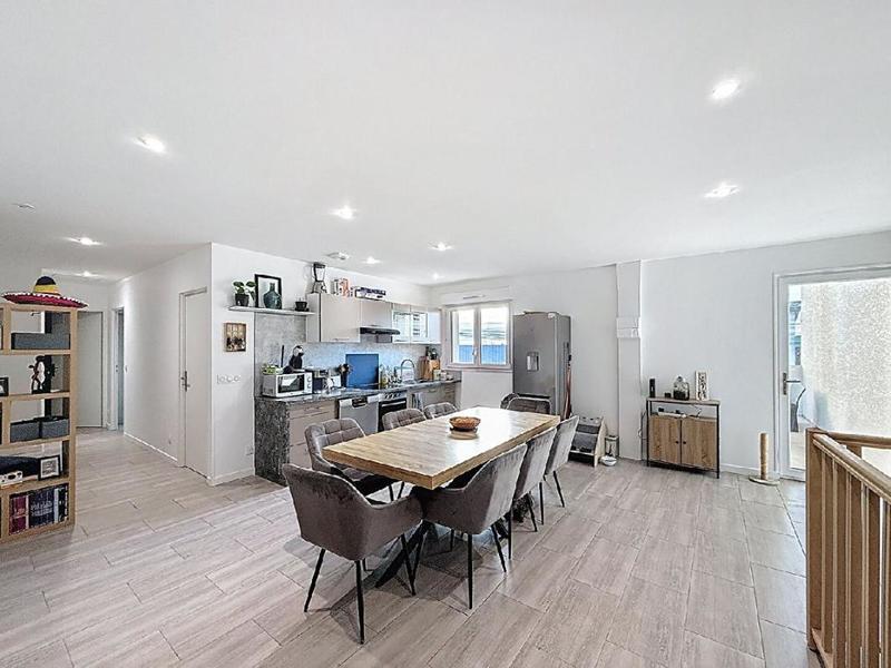 Appartement - 80 m² - 3 pièces