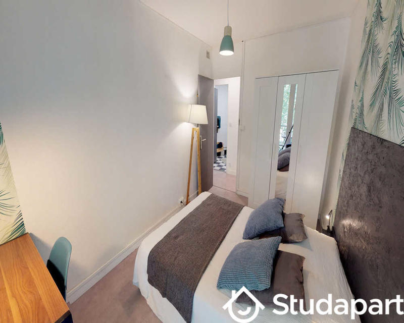 Chambre - 60 m² - 1 pièce