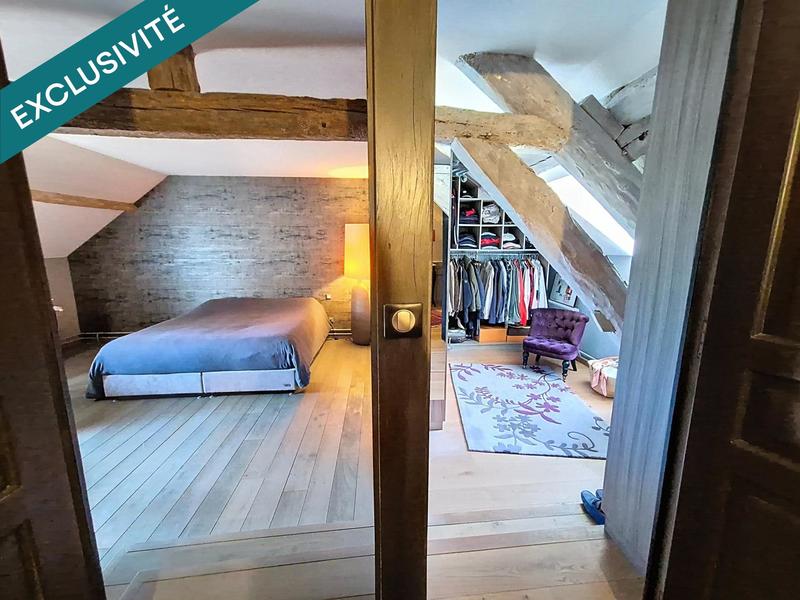 Maison - 294 m² - 7 pièces