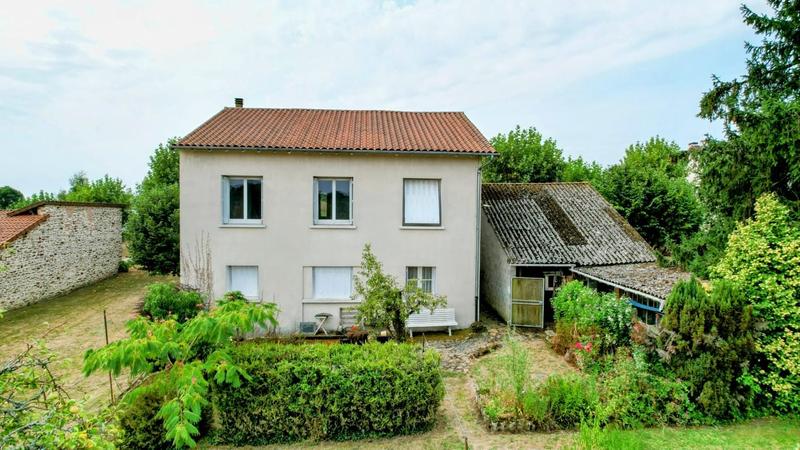 Maison - 108 m² - 5 pièces