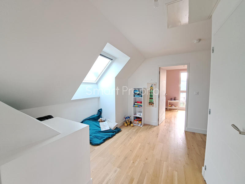 Maison - 116 m² - 4 pièces