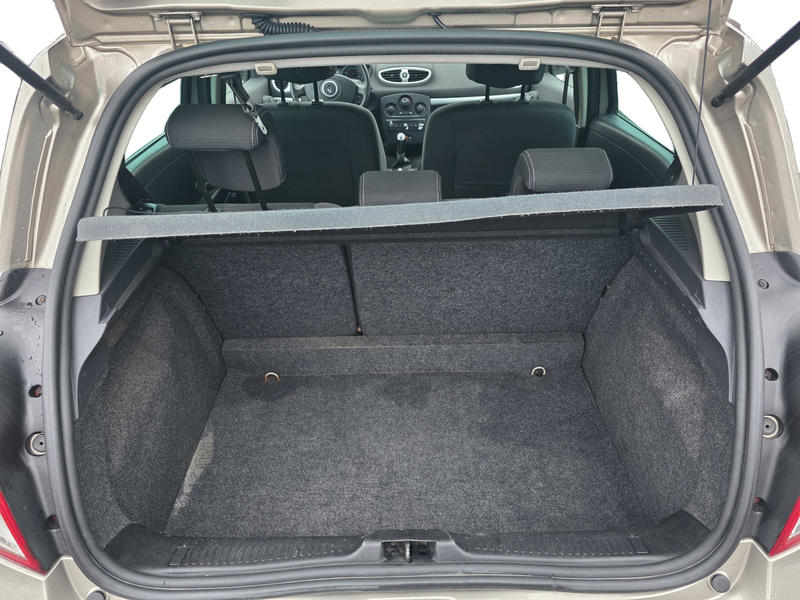 Renault Clio 3 - 1.5 dCi 70 Cv Dynamique