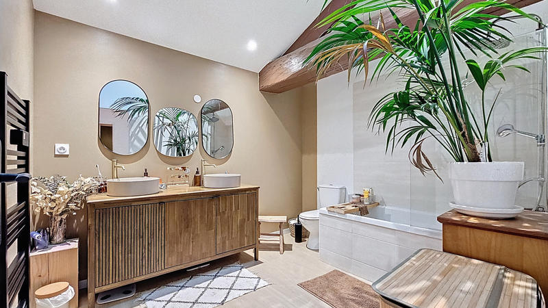 Maison - 114 m² - 4 pièces