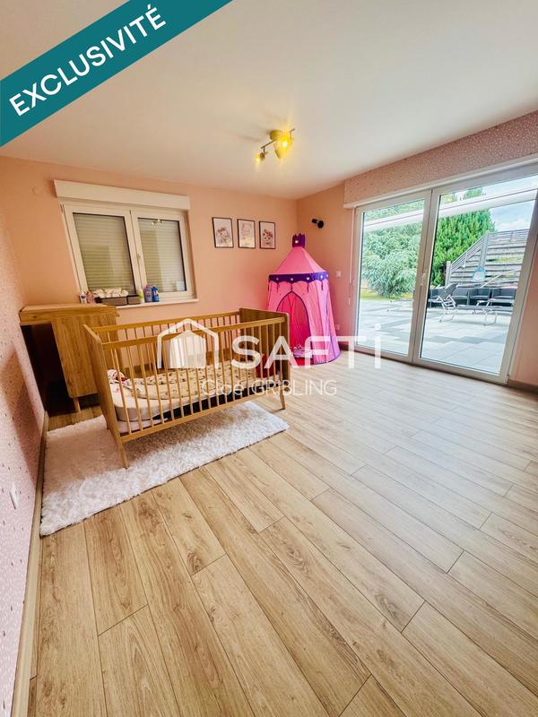 Maison - 219 m² - 6 pièces