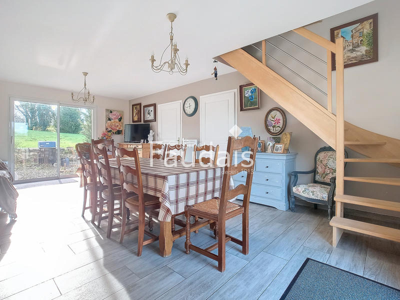 Maison de village - 286 m² - 14 pièces