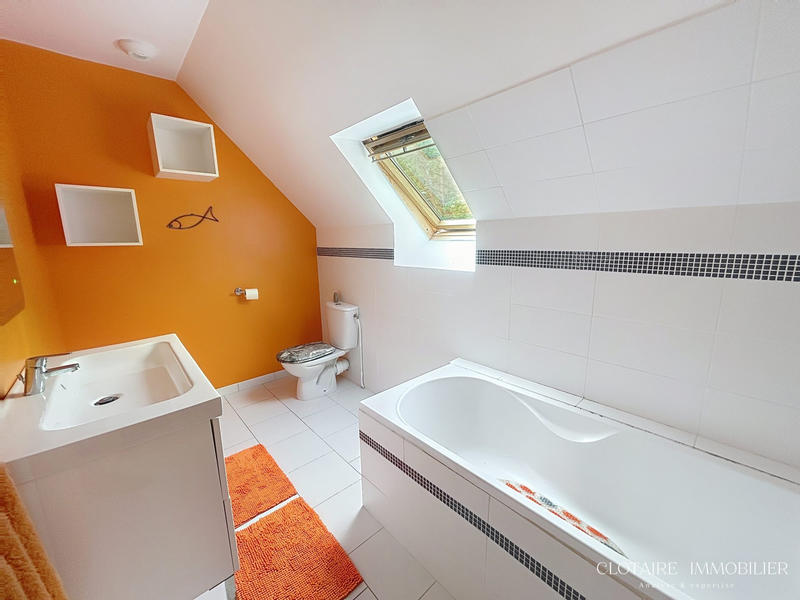 Maison - 140 m² - 6 pièces