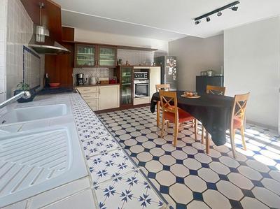 Maison - 140 m² - 7 pièces