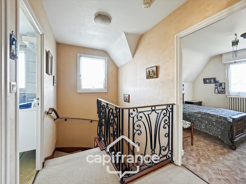 Maison - 134 m² - 7 pièces