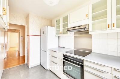 Appartement ancien - 114 m² - 5 pièces