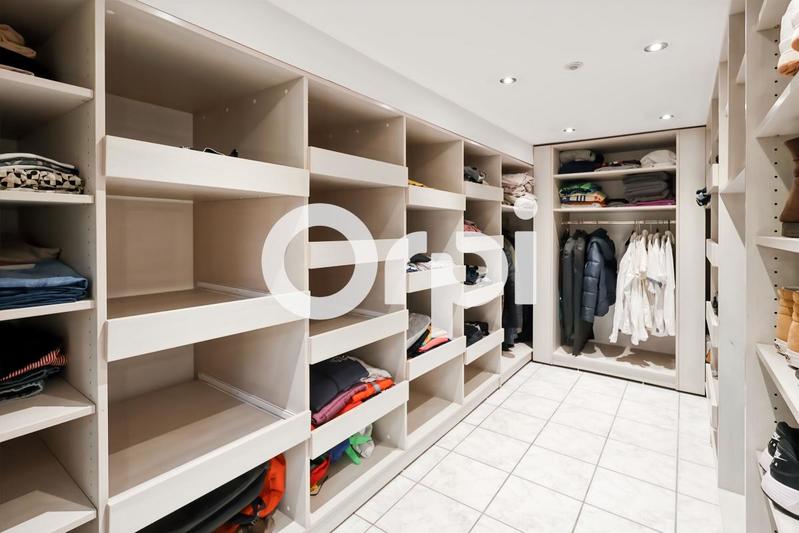 Maison - 154 m² - 1 pièce