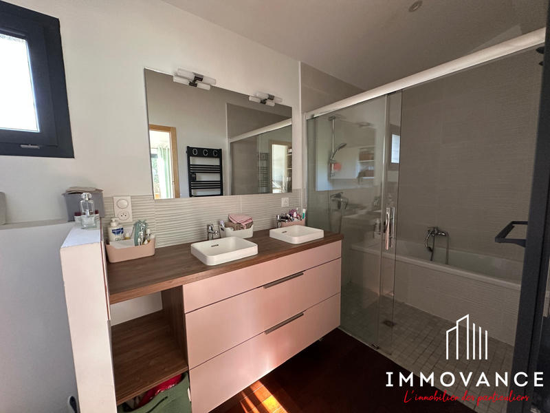 Maison - 103 m² - 4 pièces