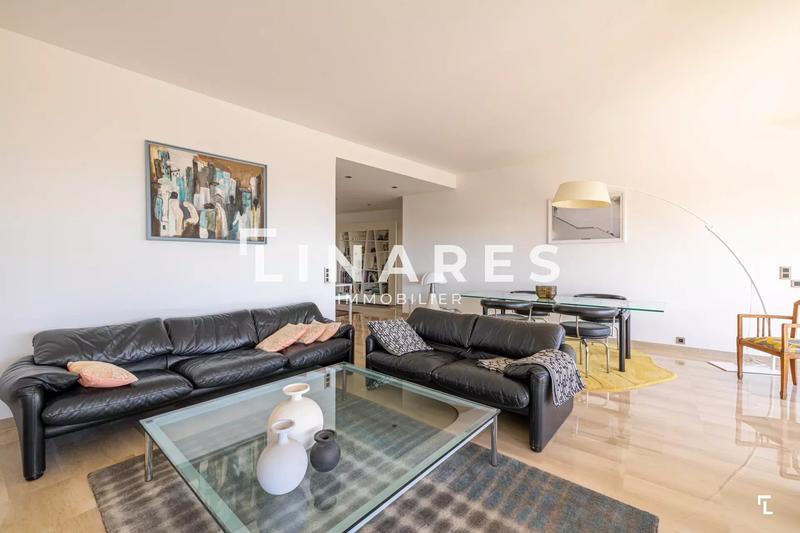 Appartement - 107 m² - 3 pièces