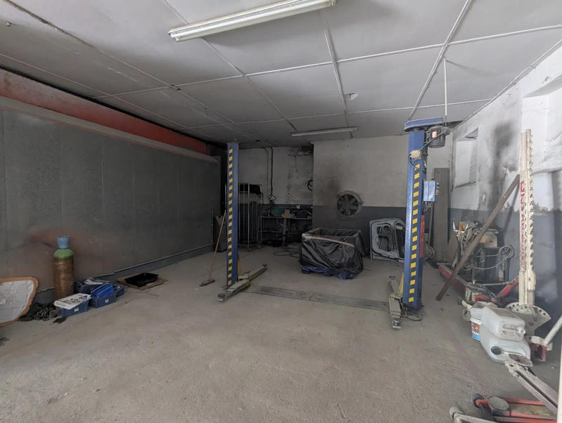 Immeuble - 3 200 m²