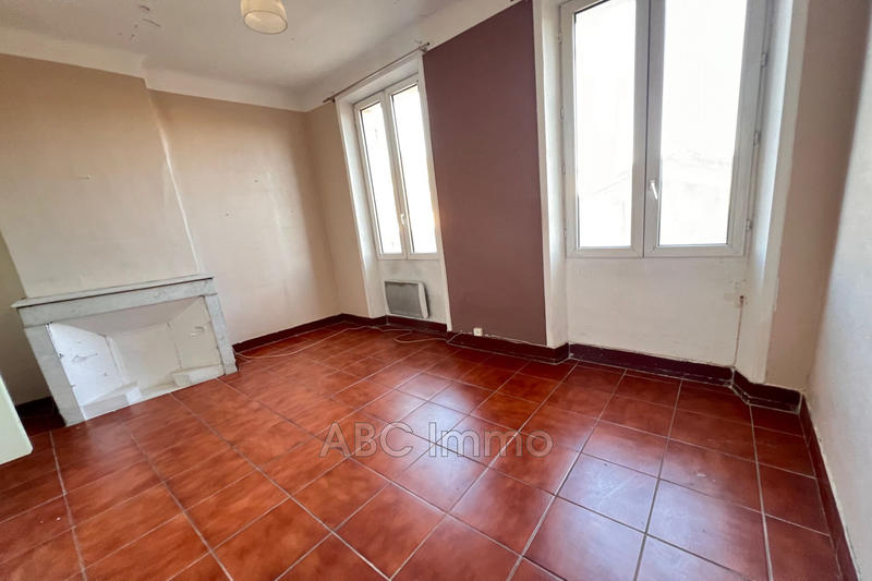 Appartement - 103 m² - 5 pièces