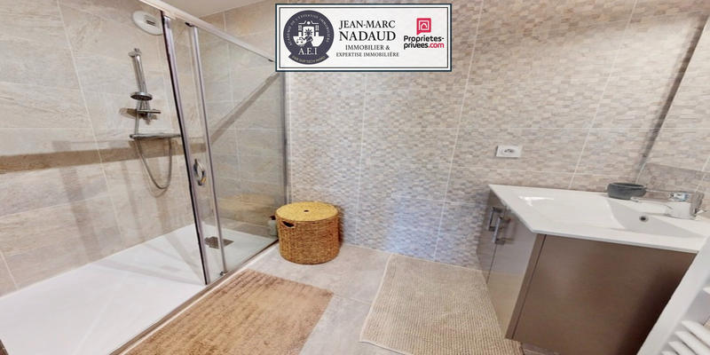 Appartement - 83 m² - 3 pièces