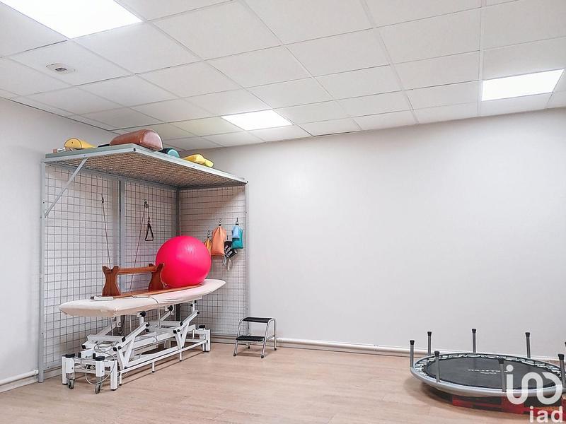 Local commercial - 162 m² - 8 pièces