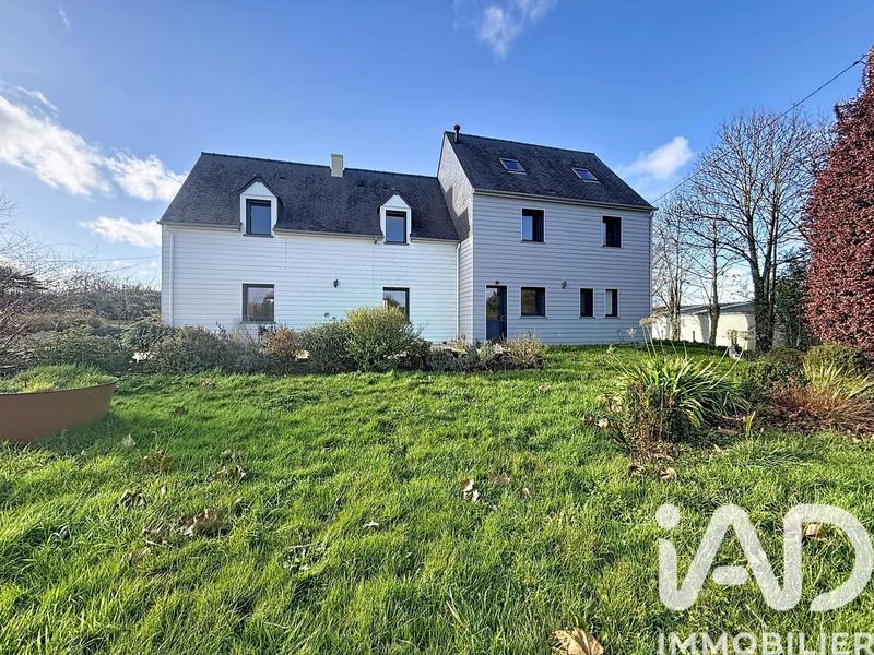 Maison - 174 m² - 6 pièces