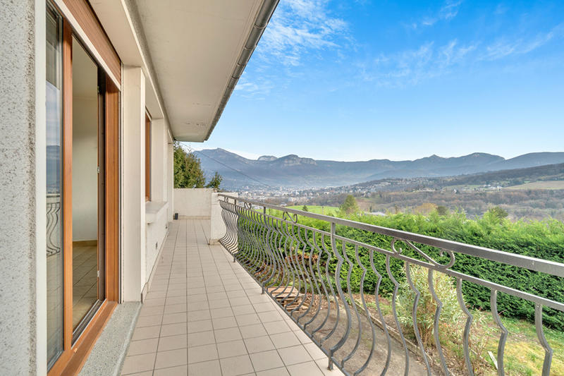 Maison - 162 m² - 7 pièces