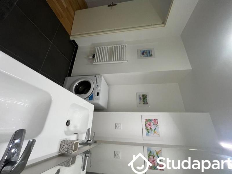 Chambre - 12 m² - 1 pièce